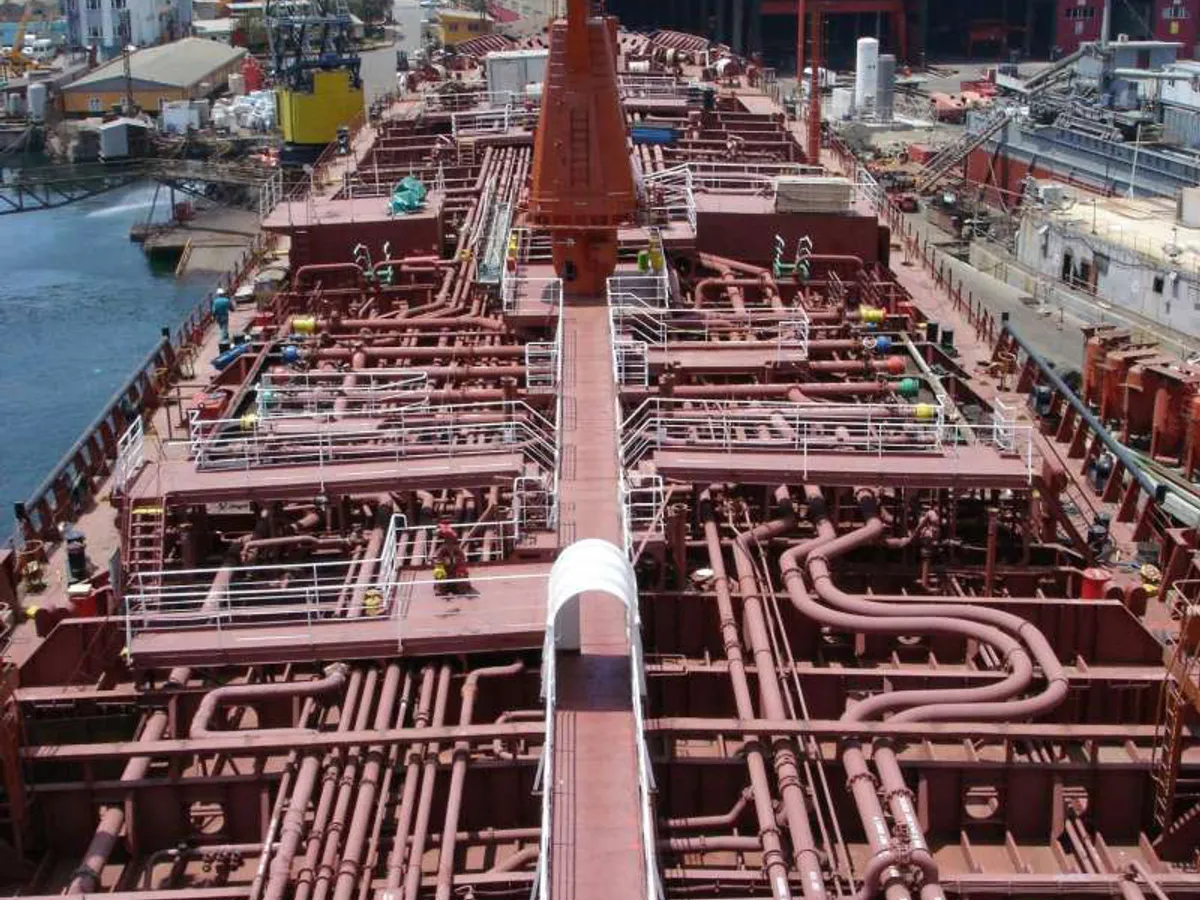 Kapal tanker minyak/bahan kimia kanggo didol