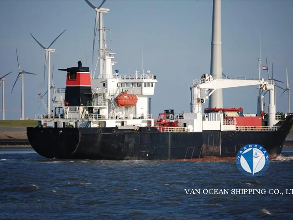 Kapal reefer kanggo didol