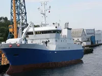Kapal longliner kanggo didol
