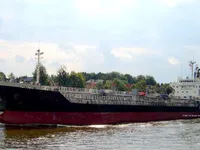 Kapal tanker minyak/bahan kimia kanggo didol