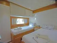 Yacht kanggo didol