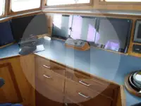 Kapal trawler berkas kanggo didol