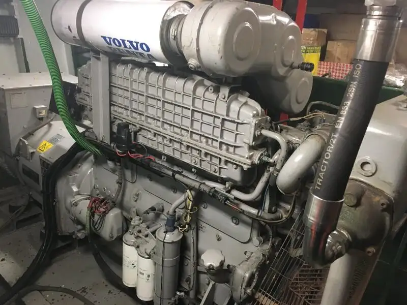 Kapal riset kanggo didol