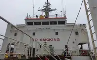 Kapal tanker minyak/bahan kimia kanggo didol