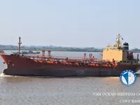 Kapal tanker minyak/bahan kimia kanggo didol