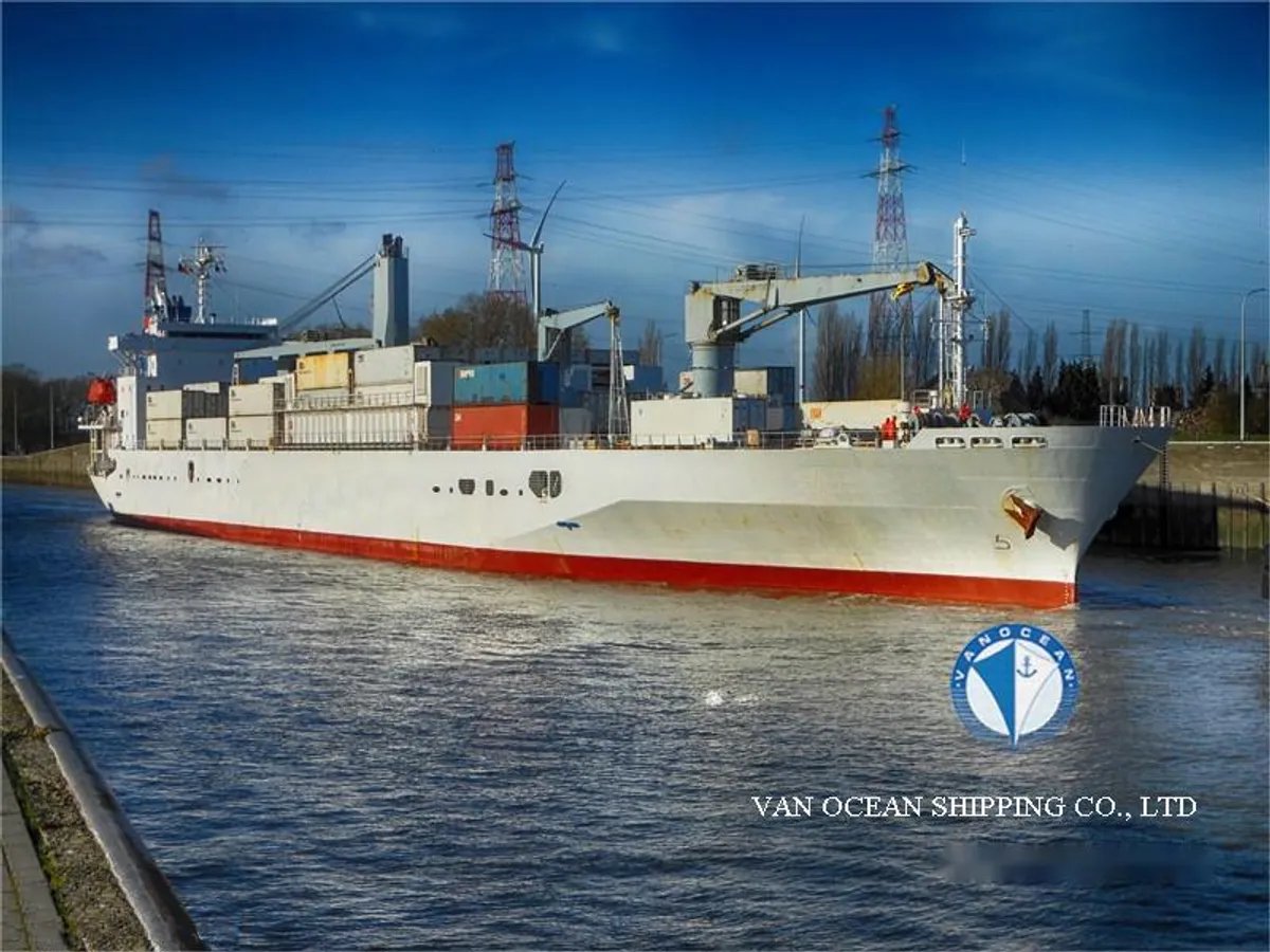 Kapal reefer kanggo didol