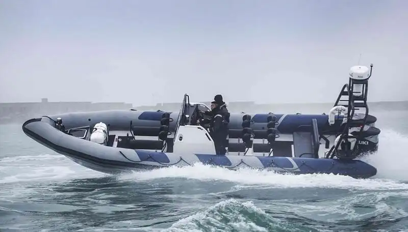 Kapal karet kaku kanggo didol