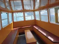 Kapal kerja kanggo didol