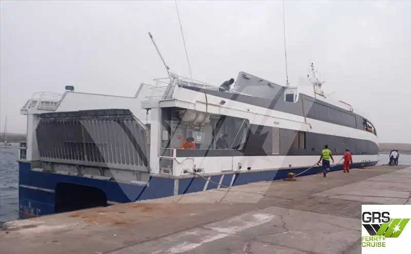Kapal Ro-Ro kanggo didol