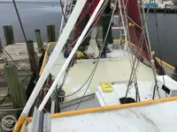 Kapal trawler kanggo didol