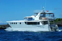 Kapal cutter kanggo didol