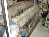 Kapal trawler berkas kanggo didol