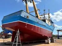 Kapal trawler kanggo didol