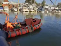 Kapal kerja kanggo didol