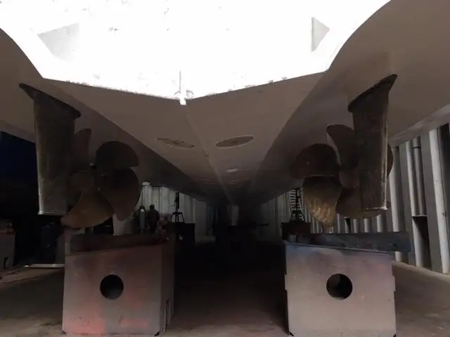 Kapal patroli kanggo didol