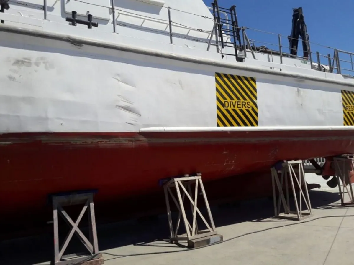Kapal survei kanggo didol