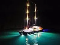 Yacht kanggo didol