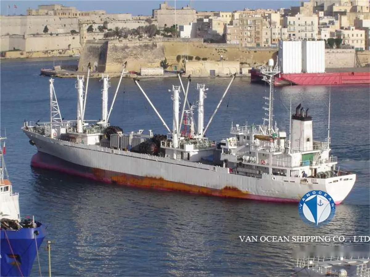 Kapal reefer kanggo didol