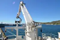 Kapal tanker minyak/bahan kimia kanggo didol