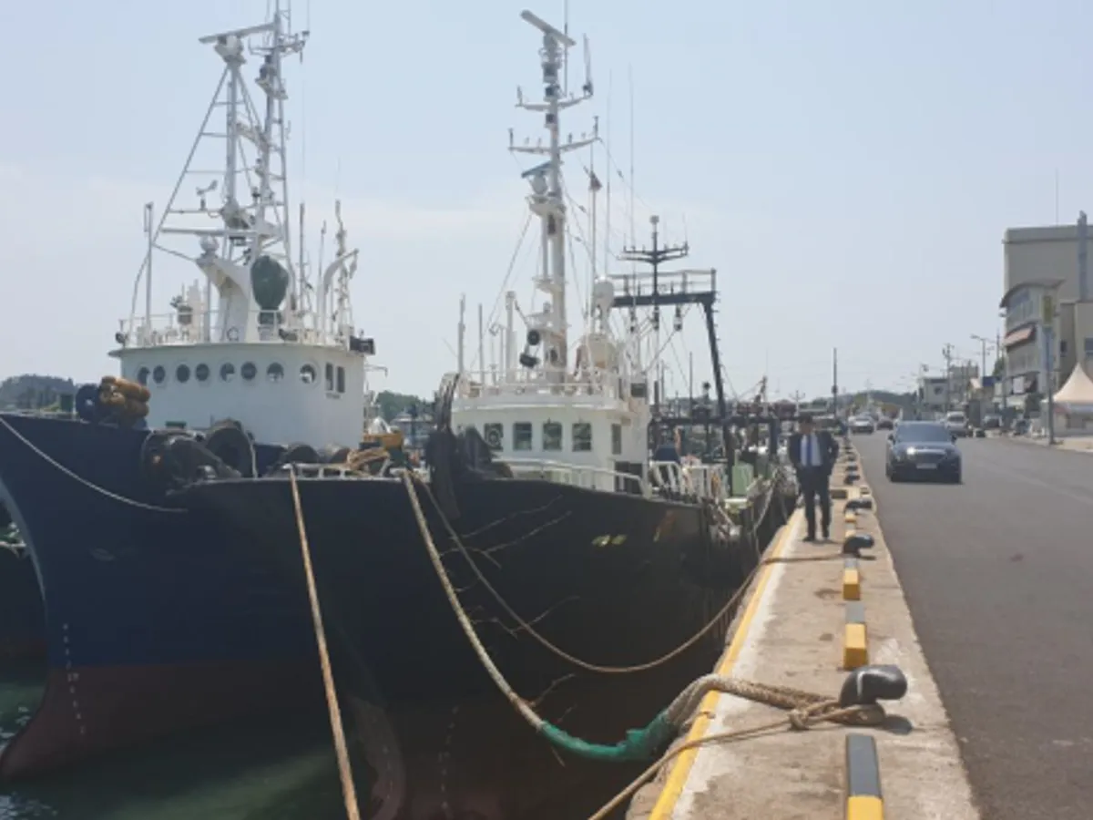 Kapal trawler kanggo didol