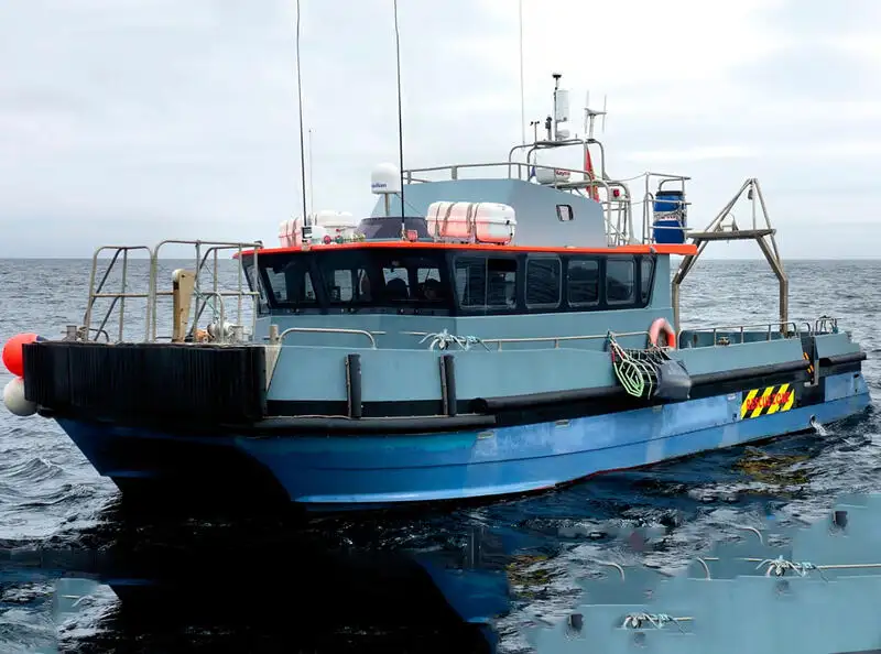 Kapal kontainer kanggo didol