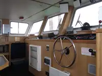 Kapal kerja kanggo didol