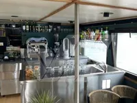 Kapal restoran kanggo didol