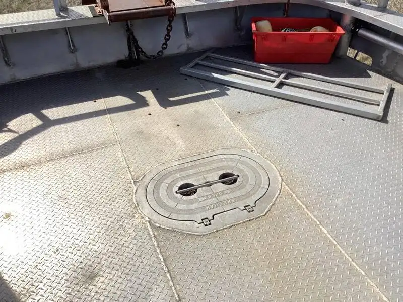 Kapal kerja kanggo didol