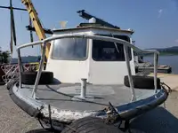 Kapal survey kanggo didol