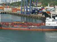 Kapal tanker minyak/bahan kimia kanggo didol