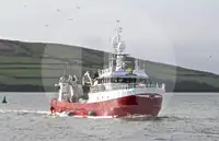 Kapal trawler kanggo didol