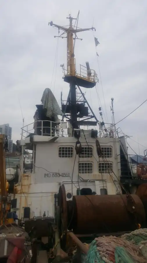 Kapal trawler kanggo didol