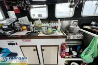 Kapal kerja kanggo didol