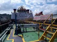 Kapal tanker minyak/bahan kimia kanggo didol