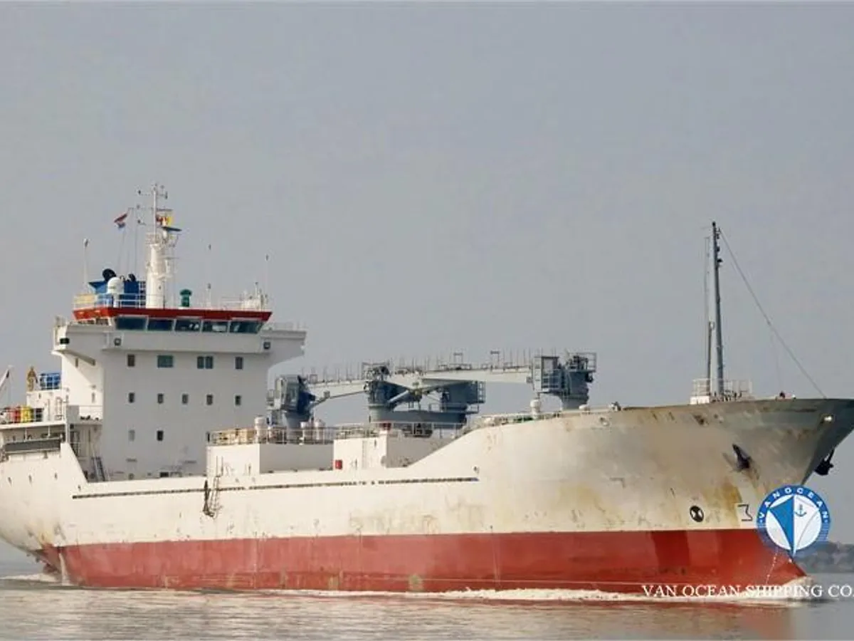 Kapal reefer kanggo didol