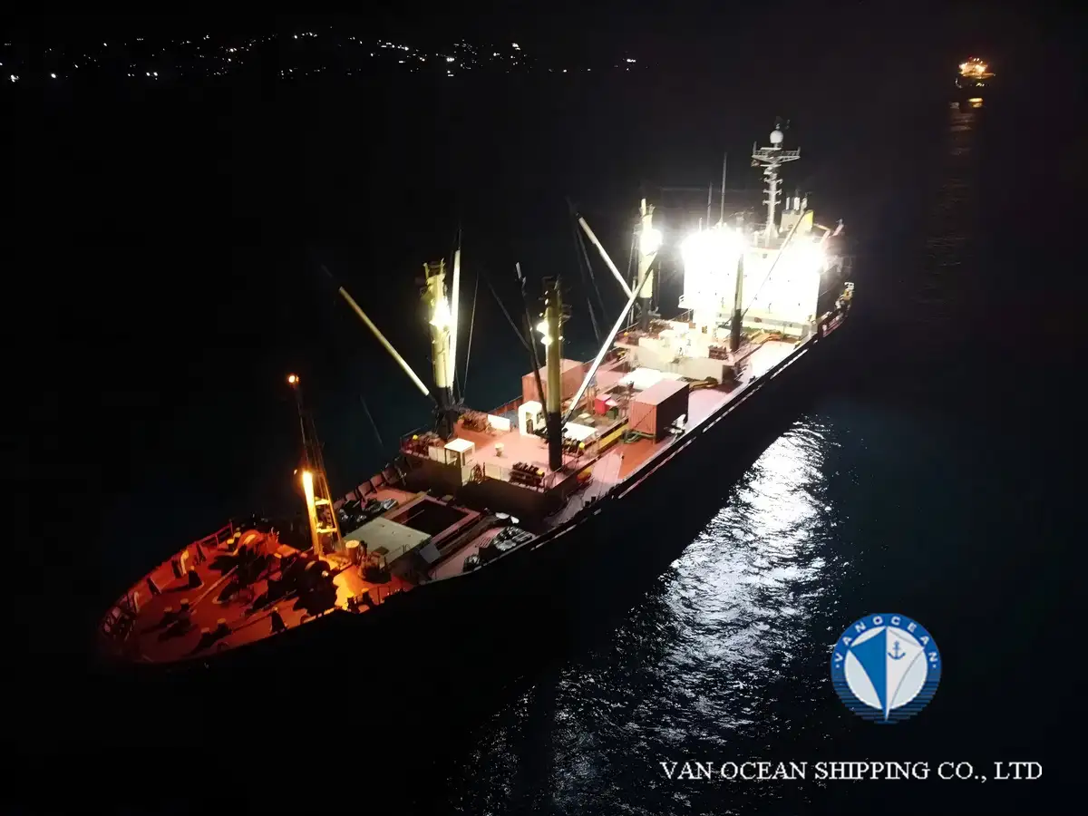 Kapal reefer kanggo didol