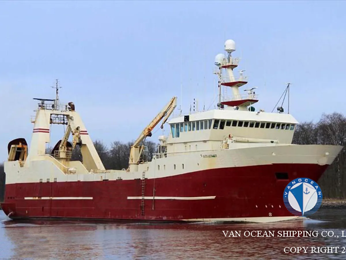 Kapal trawler kanggo didol