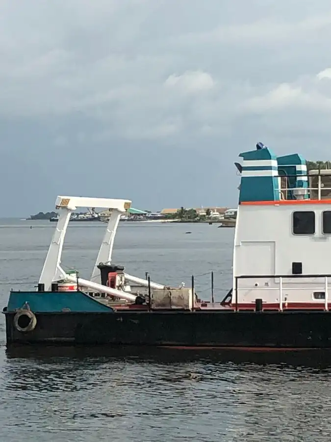 Kapal survei kanggo didol