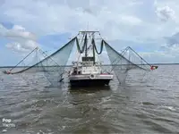 Kapal trawler kanggo didol