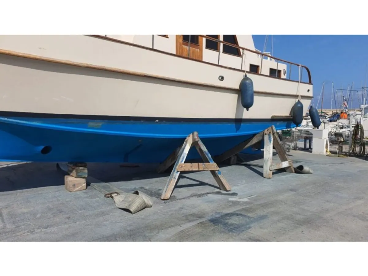 Yacht kanggo didol