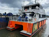 Kapal kontainer kanggo didol