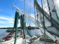 Kapal trawler kanggo didol