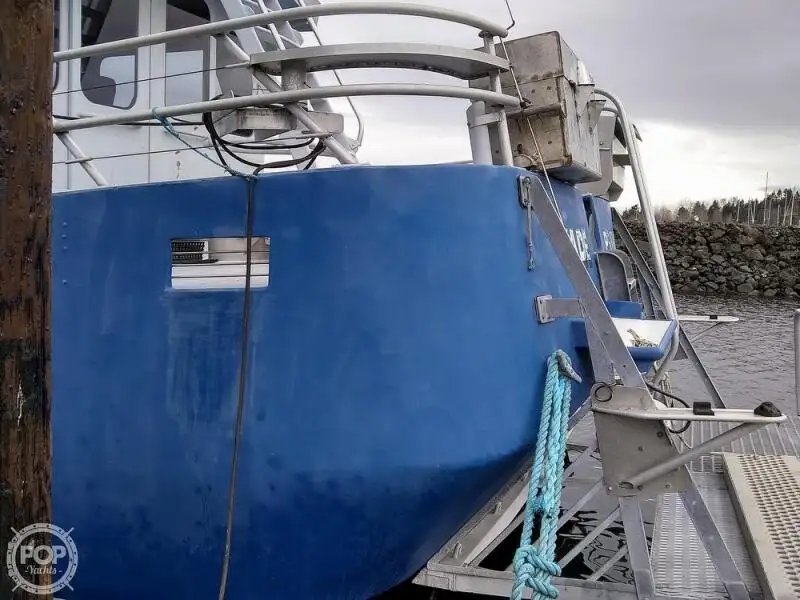 Kapal cutter kanggo didol
