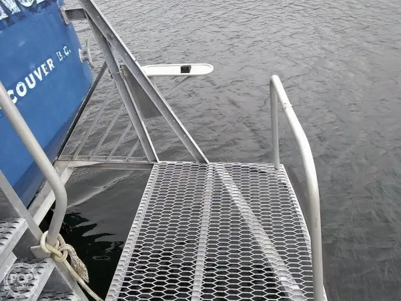 Kapal cutter kanggo didol