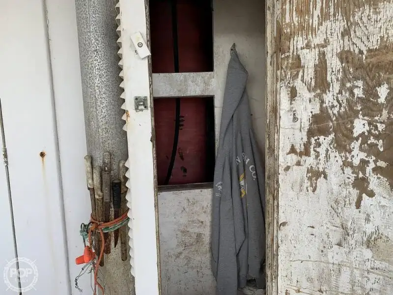 Kapal longliner kanggo didol