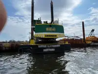 Kapal dredger kanggo didol