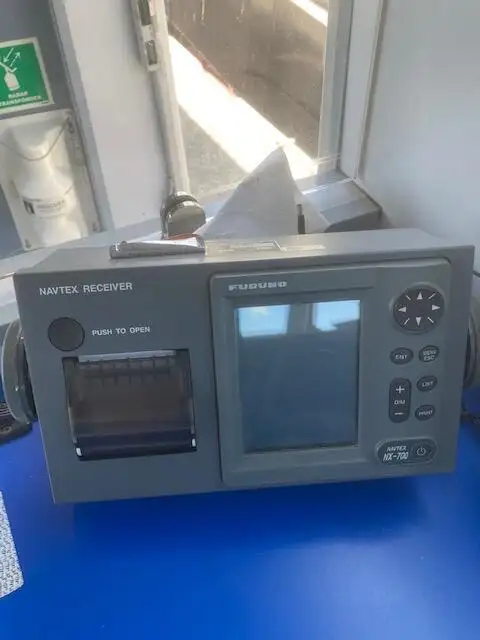 Kapal patroli kanggo didol