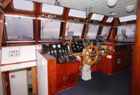 Kapal feri kanggo didol