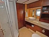 Yacht kanggo didol