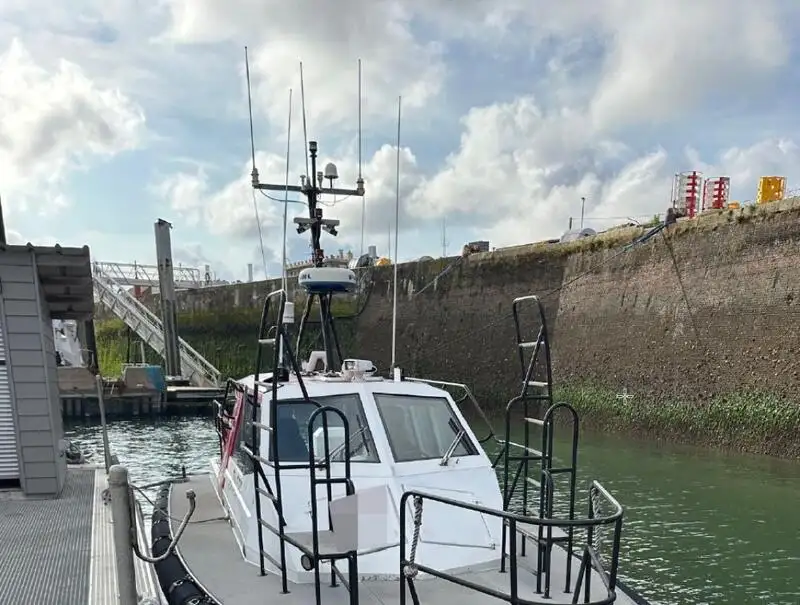 Kapal pilot kanggo didol